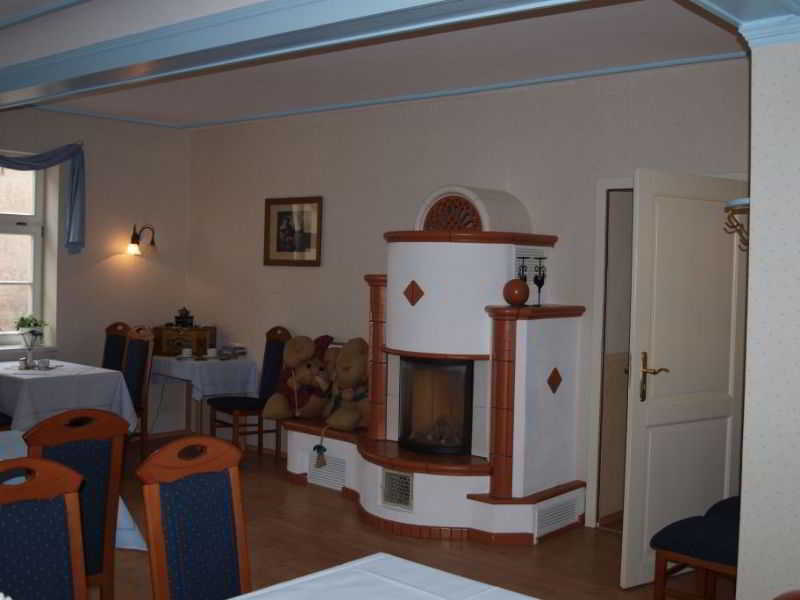 Hotel Garni Goldene Henne Arnstadt Zewnętrze zdjęcie